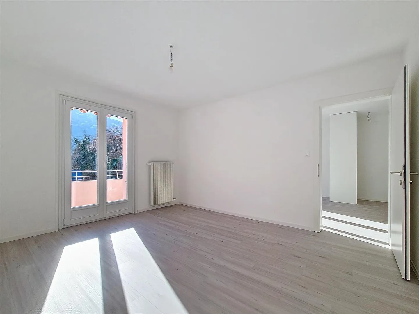 Sion, modernes 3,5-Zimmer-Apartment von 80 m2 mit Südbalkon - Foto 7 von 19