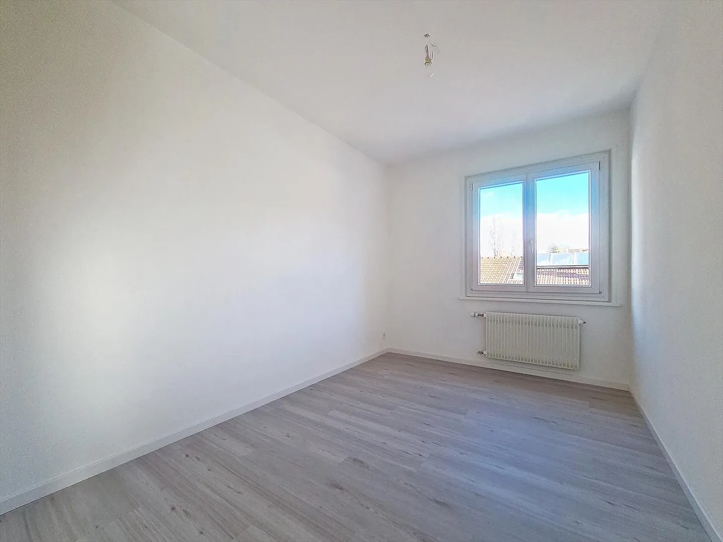 Sion, modernes 3,5-Zimmer-Apartment von 80 m2 mit Südbalkon - Foto 12 von 19