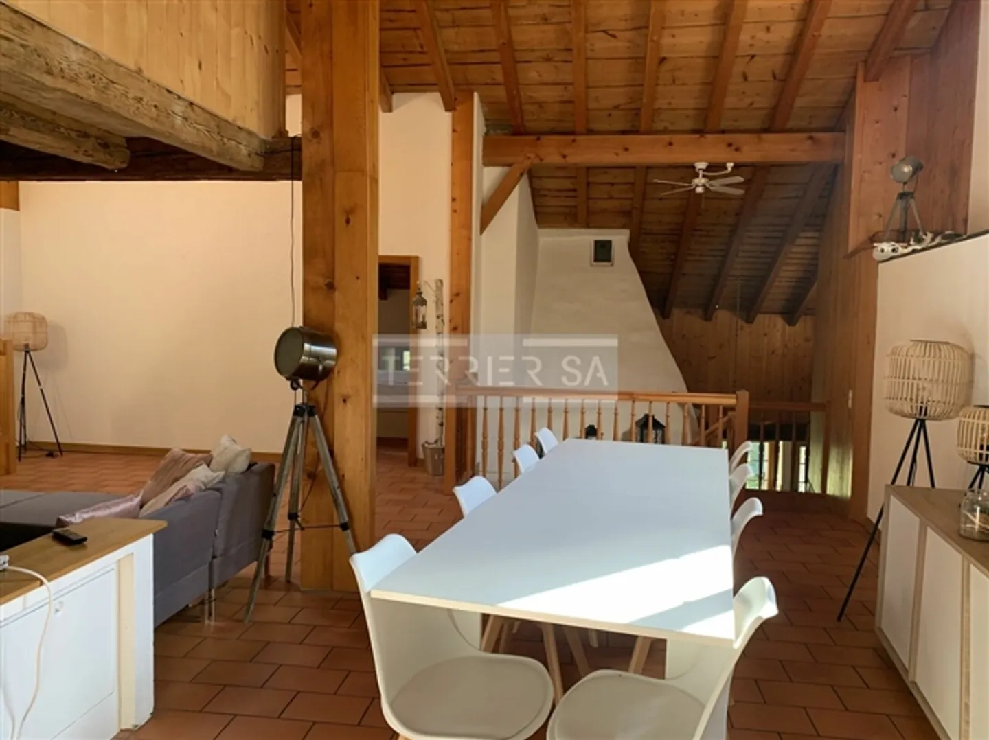 À VENDRE - Ferme rénovée du XVIIe siècle - 3 appartements charmants - Photo 5 sur 13