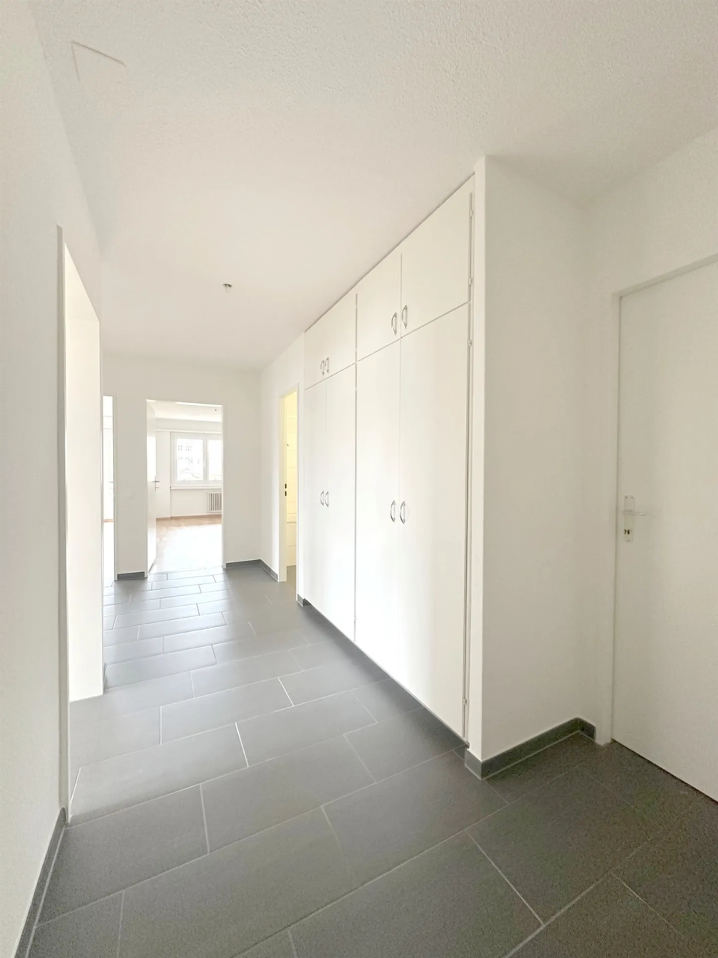 Geräumige 3-Zimmer-Wohnung - Foto 5 von 11