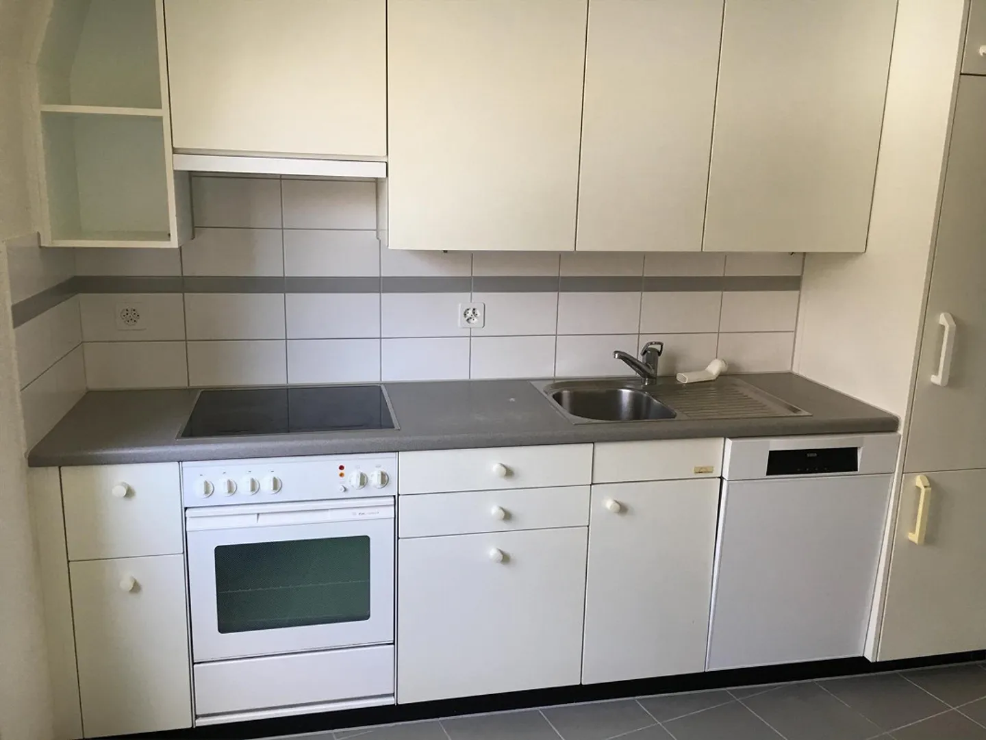 3.5-Zimmerwohnung an zentraler Lage - befristet bis 30.03.2027 - Foto 3 von 4