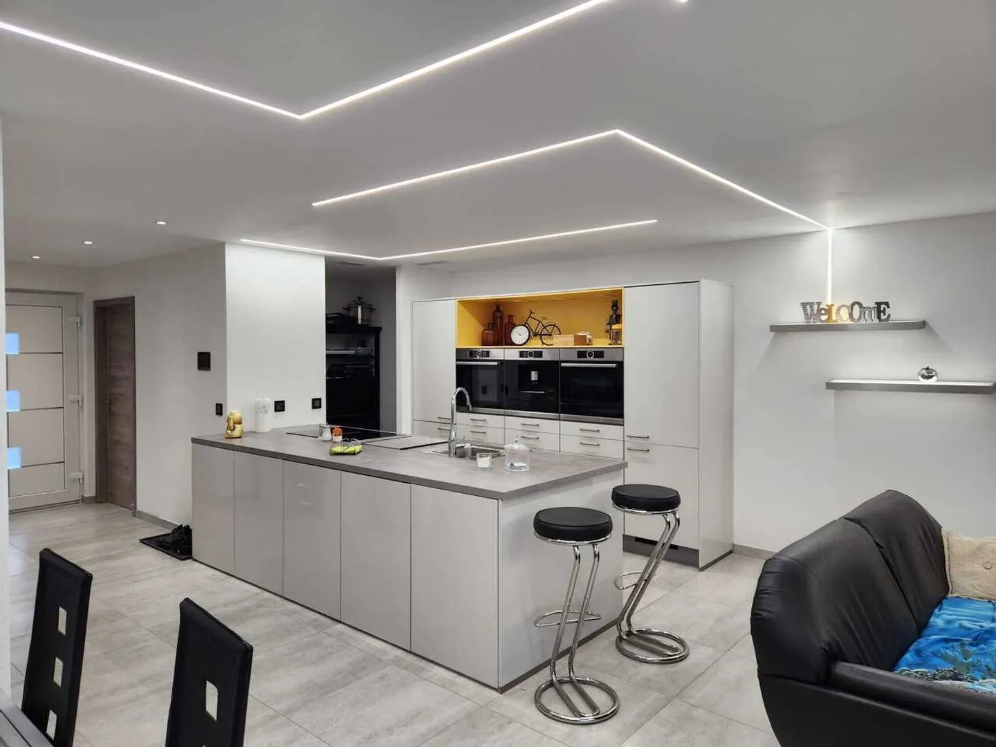 Moderne Smart Home in Conthe - Foto 2 von 12