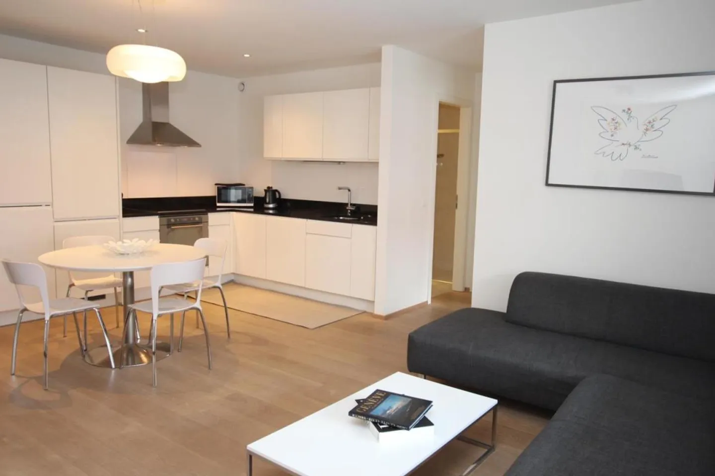 Appartement meublé 3 pièces - Photo 2 sur 7