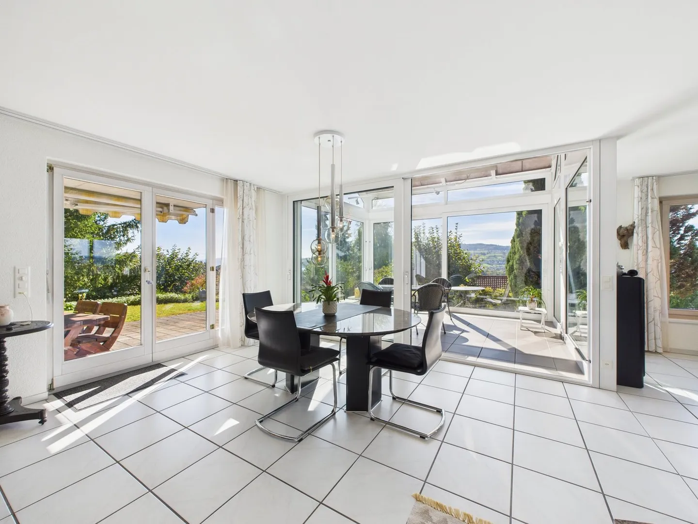 Dreamlike lake and mountain view with plenty of privacy - Photo 6 of 20