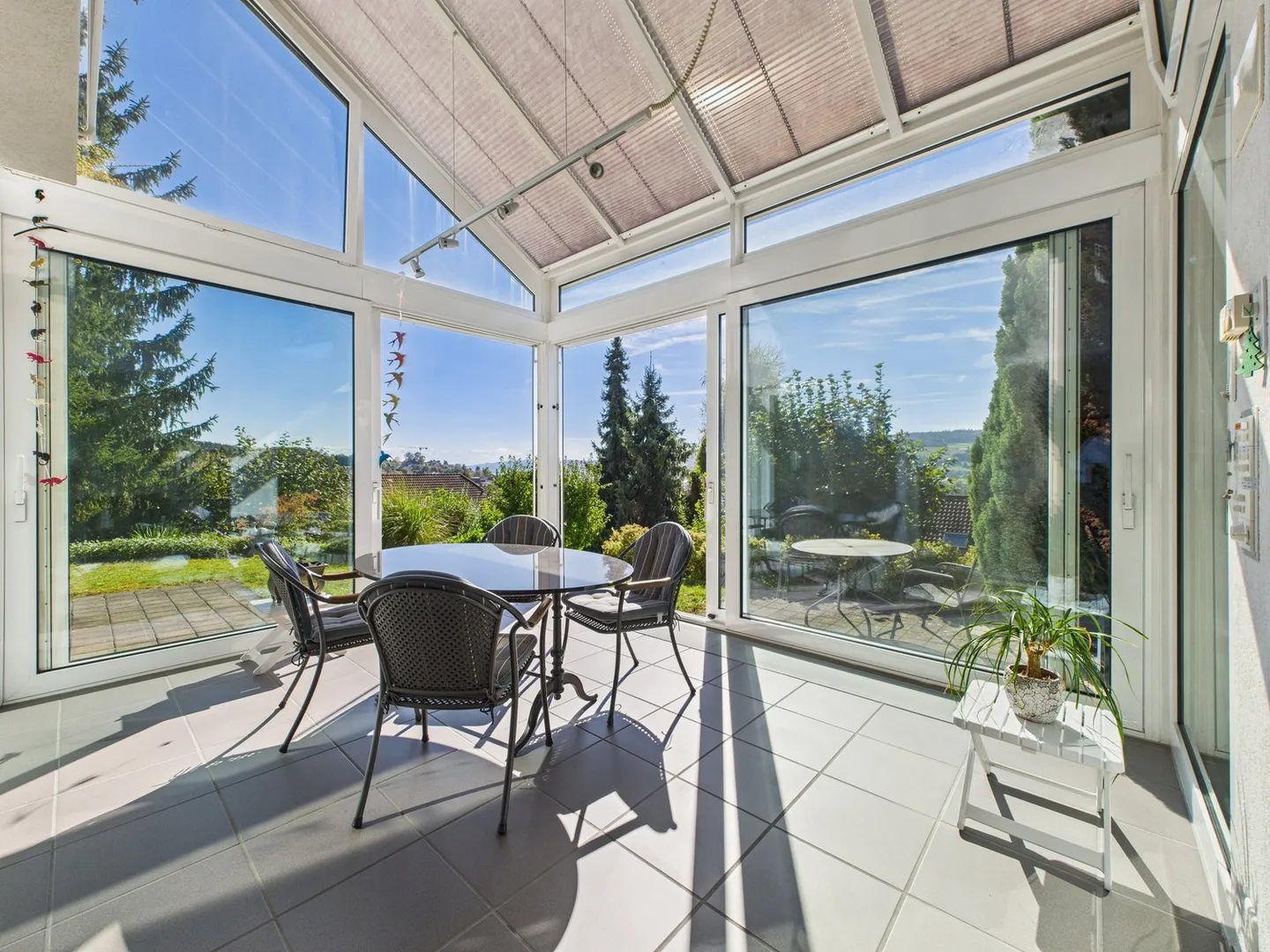 Dreamlike lake and mountain view with plenty of privacy - Photo 5 of 20