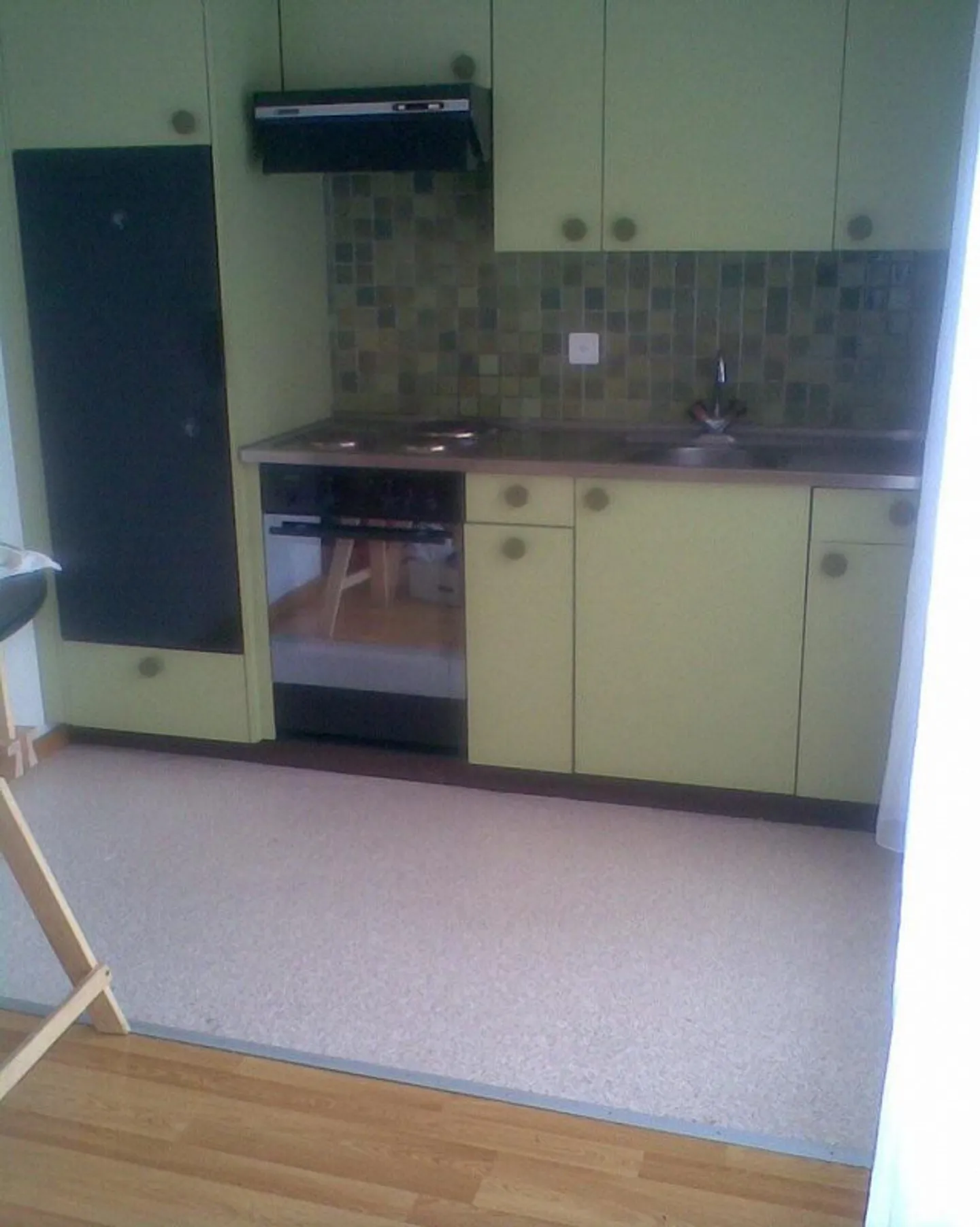 Gemütliche 1.5-Zimmerwohnung mit Balkon zu vermieten - Foto 3 von 8