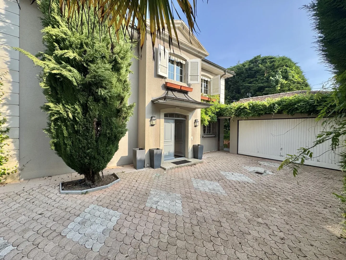 Casa singola in affitto - Foto 2 di 10