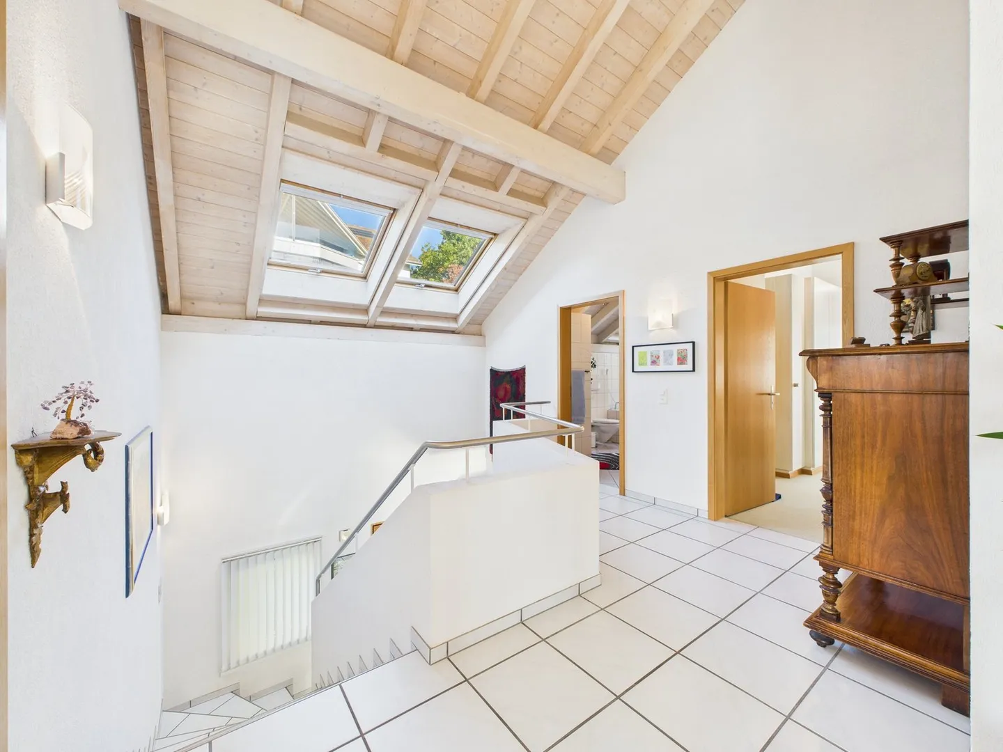 Dreamlike lake and mountain view with plenty of privacy - Photo 12 of 20