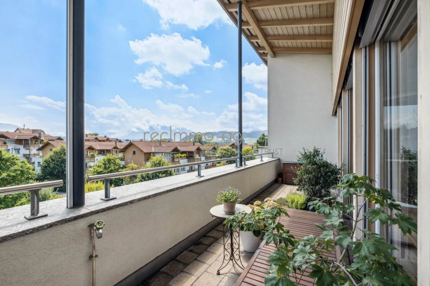 Maisonette-Wohnung in Holzhäusern - Wohnen auf drei Etagen - Foto 1 von 9