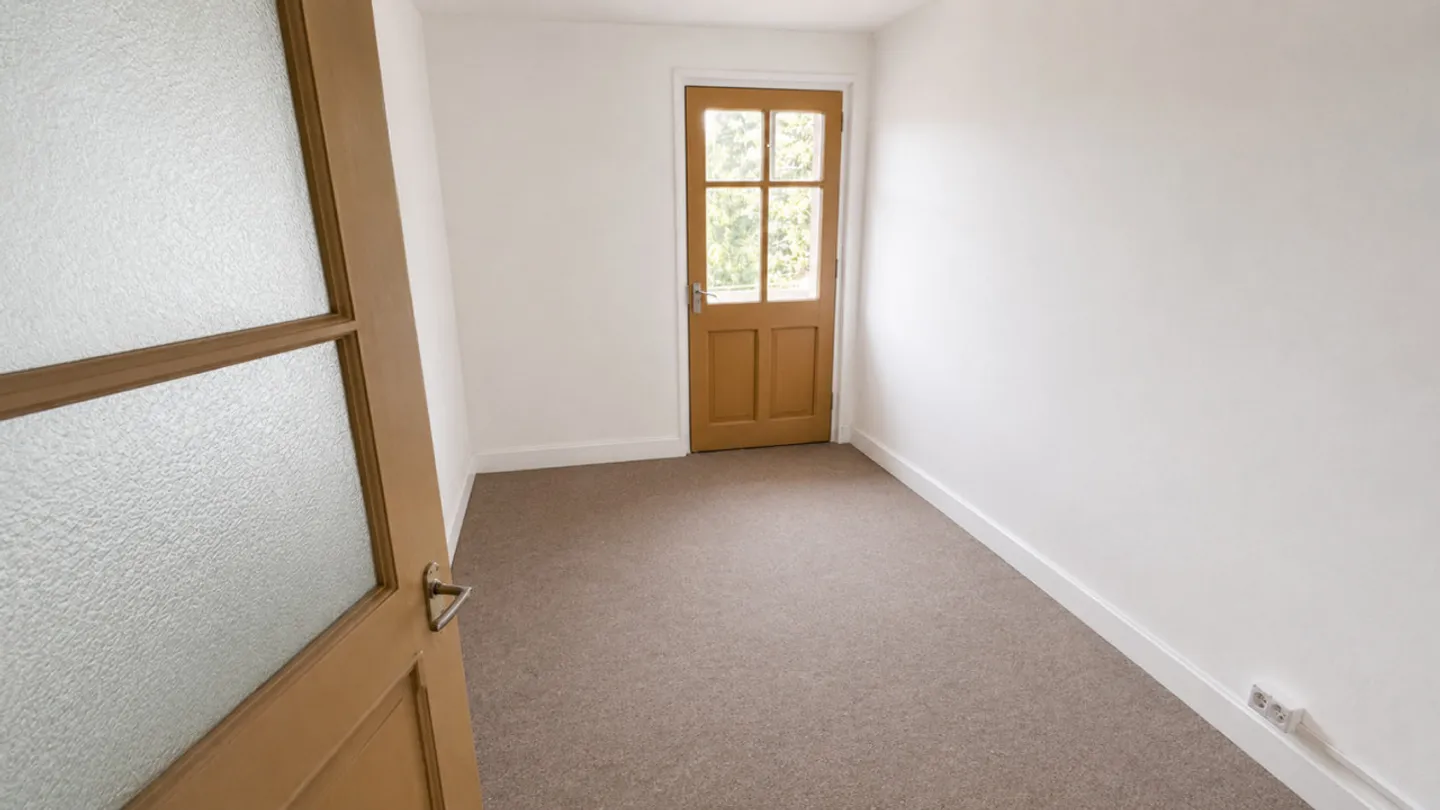 Building with great potential - 3 apartments - Villars-sur-Ollon - Photo 32 of 37