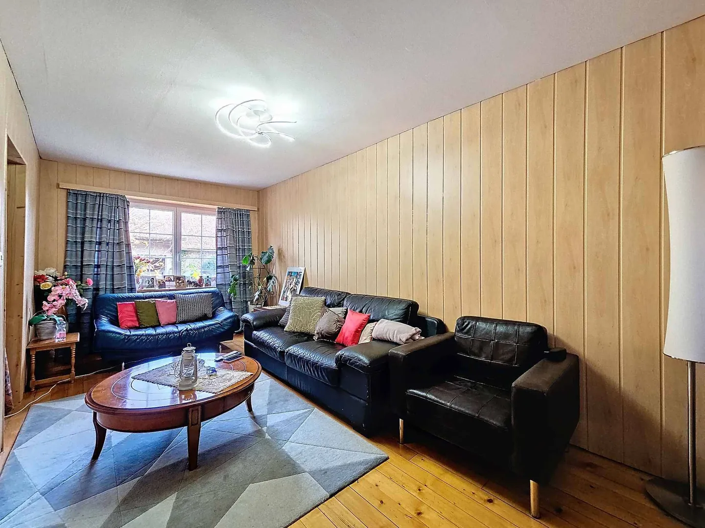 Eigenschaft mit Dorfcharakter und Wertsteigerungspotenzial! - Foto 4 von 13