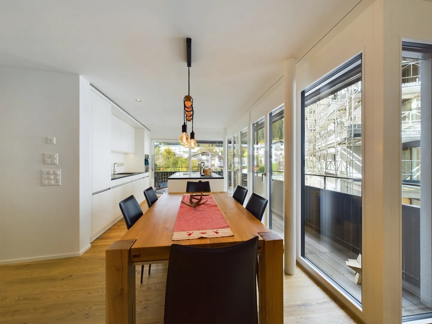 Appartement exceptionnel de 3,5 pièces à Trin Mulin - Photo 4 sur 9