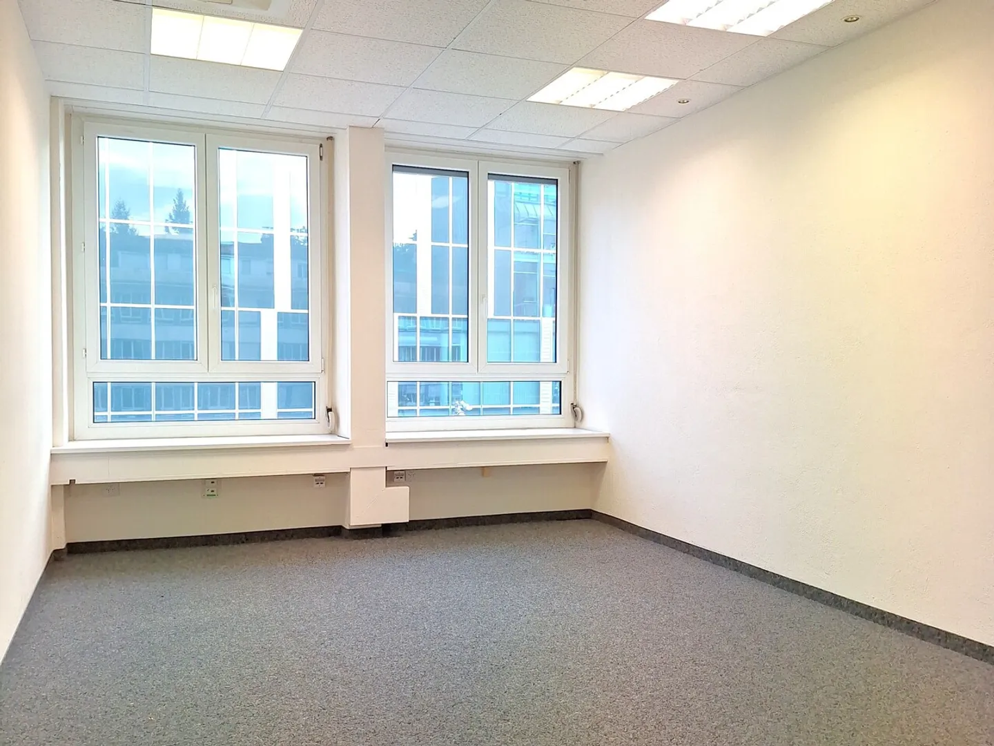 Nähe Bahnhof: Büro-/Gewerberäume mit 21 bis 232 Quadratmetern - Foto 4 von 12