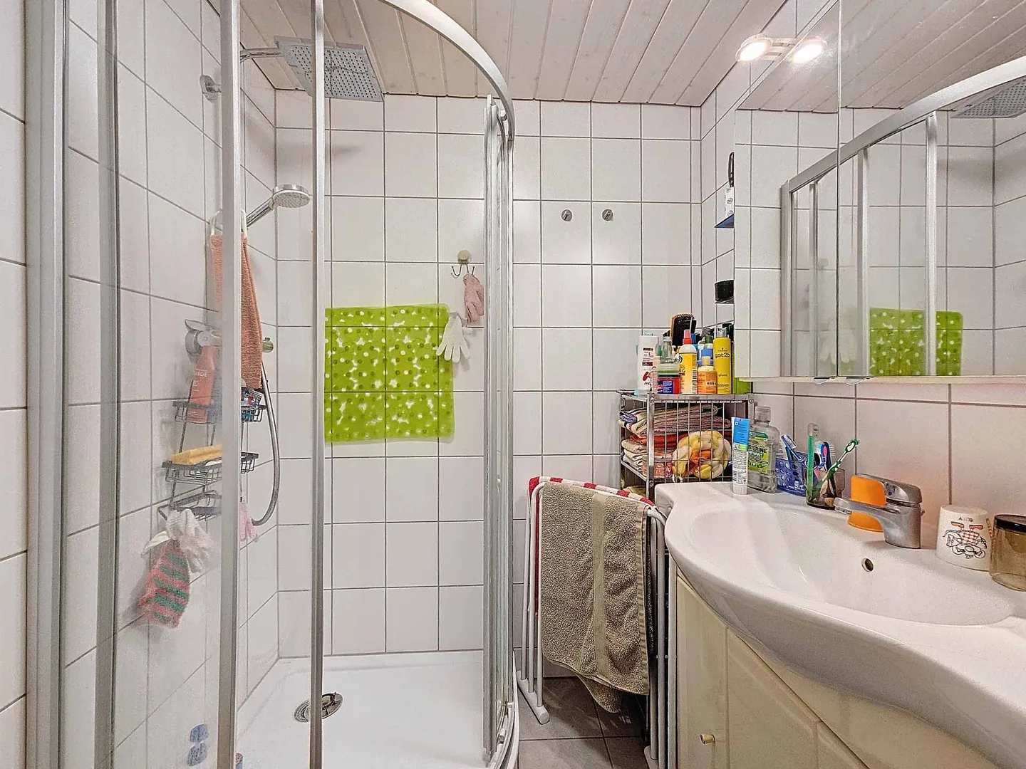 Eigenschaft mit Dorfcharakter und Wertsteigerungspotenzial! - Foto 7 von 13