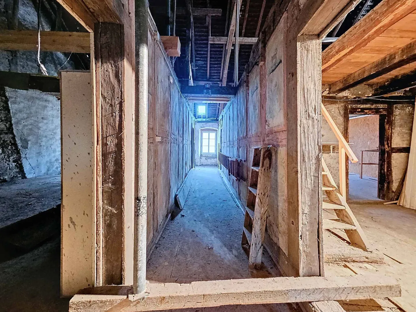 Eigenschaft mit Dorfcharakter und Wertsteigerungspotenzial! - Foto 8 von 13