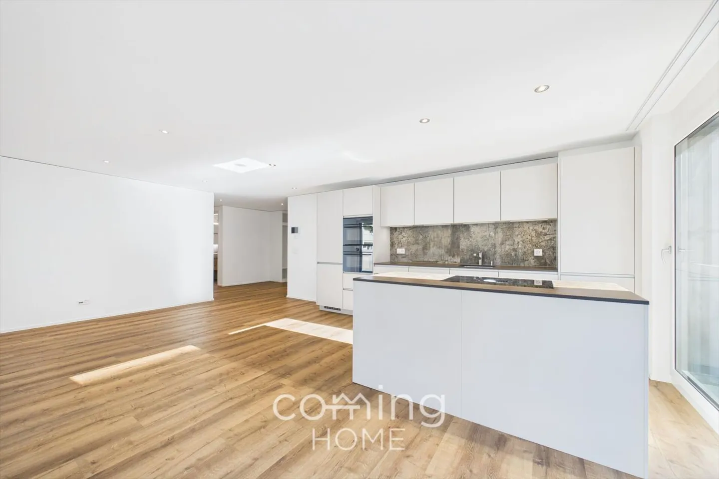 Appartement moderne de 4,5 pièces à Visp - nouvelle construction en 2023 avec grande terrasse orientée à l'ouest - Photo 1 sur 12