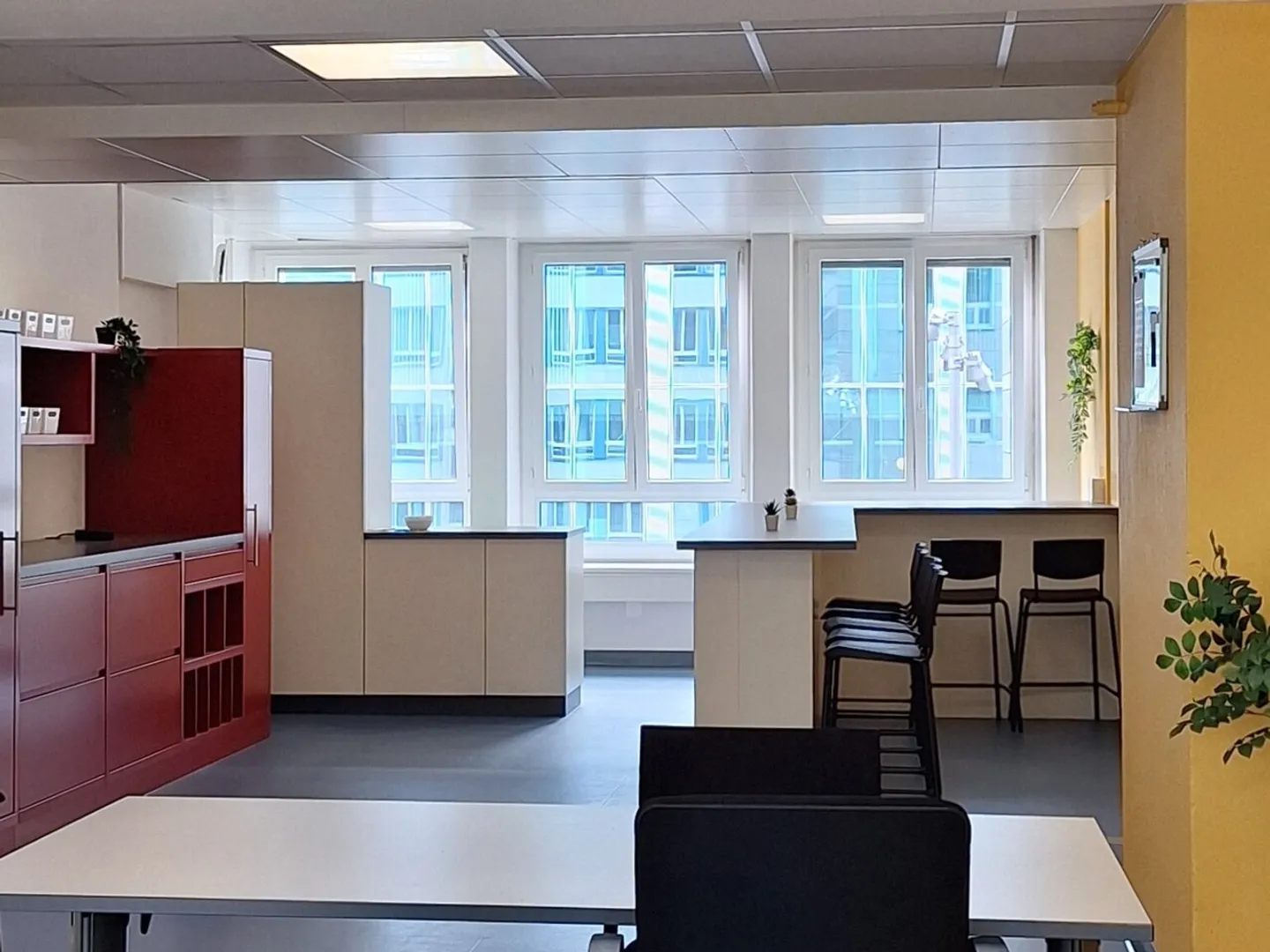Nähe Bahnhof: Büro-/Gewerberäume mit 21 bis 232 Quadratmetern - Foto 10 von 12