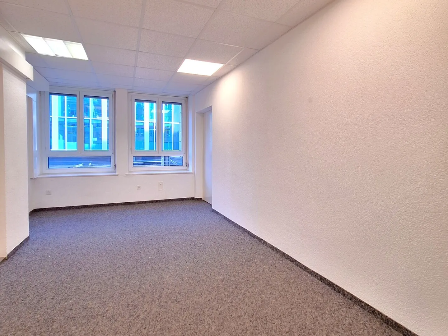 Nähe Bahnhof: Büro-/Gewerberäume mit 21 bis 232 Quadratmetern - Foto 11 von 12