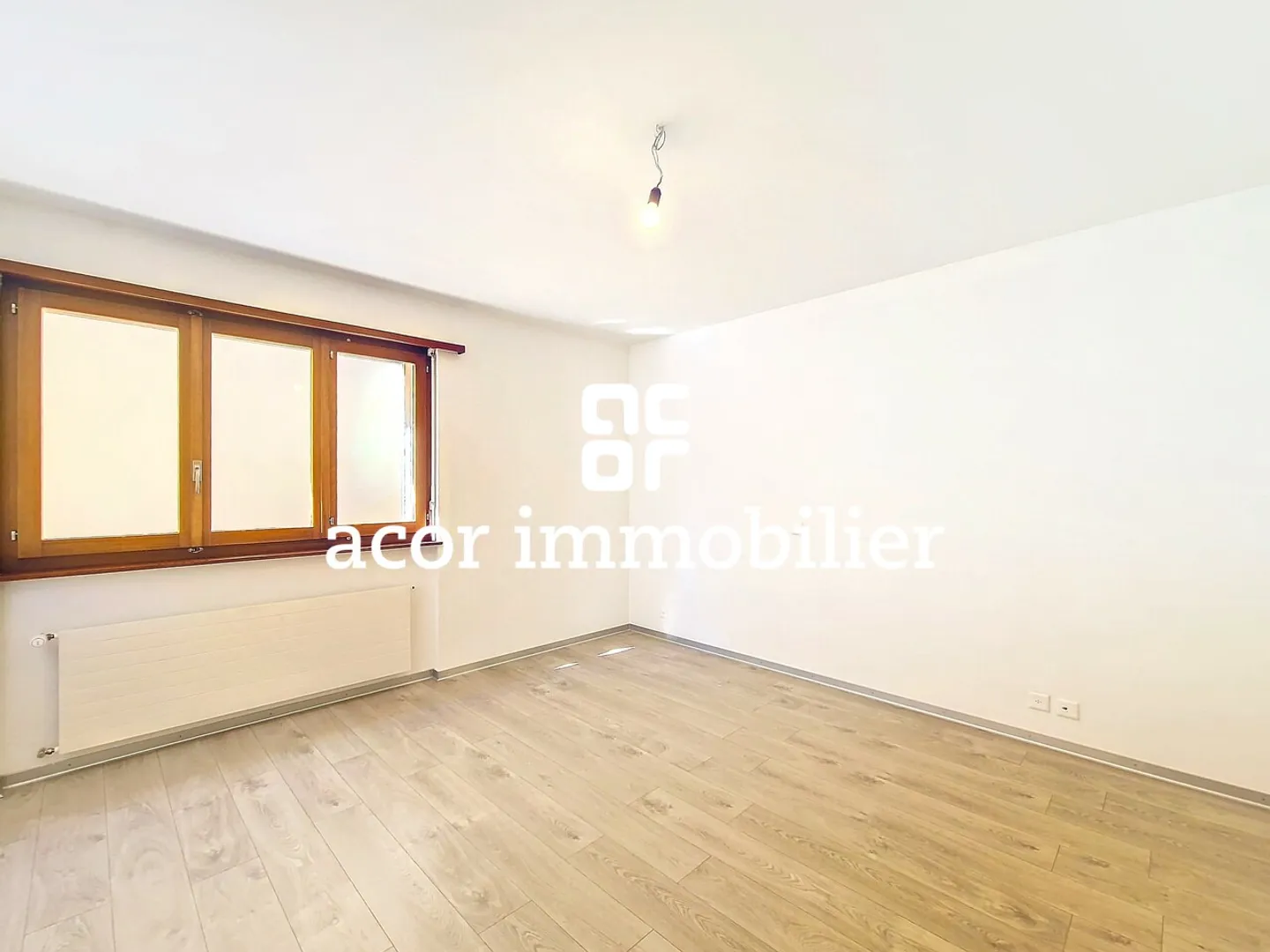 Property in the center of Sion – Ideal for medical office or office! - Photo 5 of 5