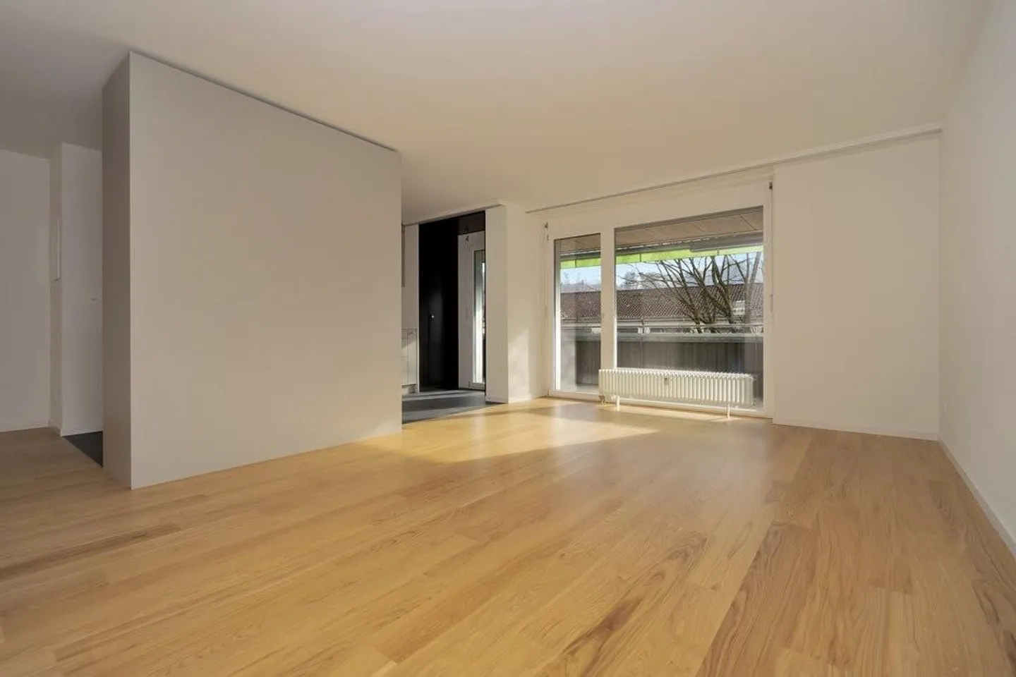 Grosszügige 2.5-Zimmer-Wohnung - Foto 3 von 6