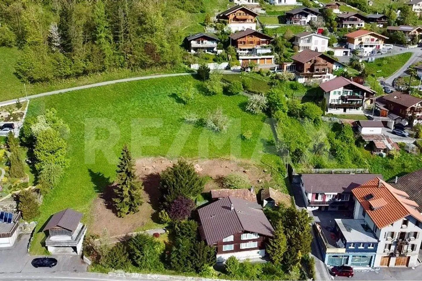 NIEDERRIED - Terreno edificabile W2 con vista lago / residenza principale - Foto 3 di 8