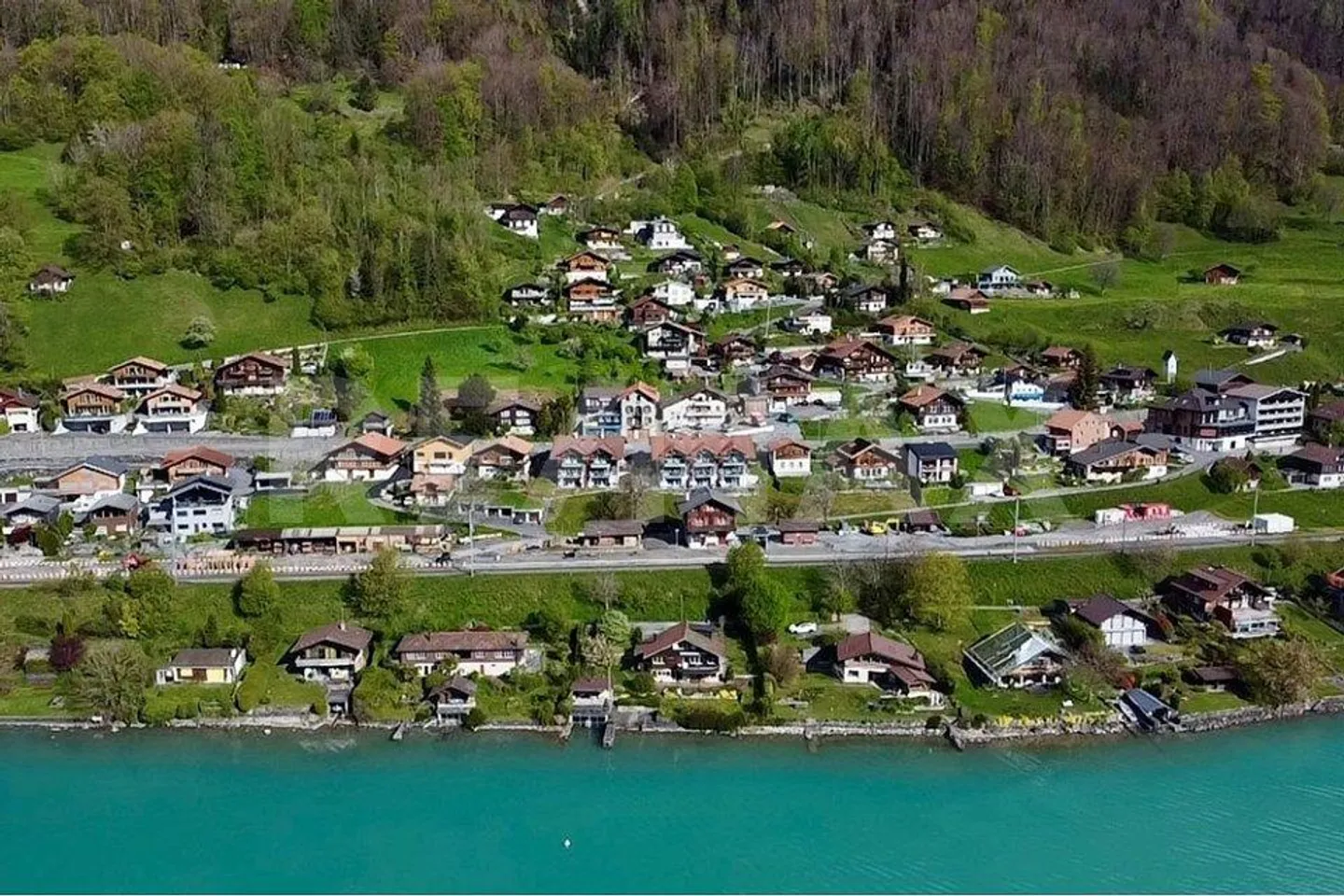 NIEDERRIED - Terreno edificabile W2 con vista lago / residenza principale - Foto 1 di 8