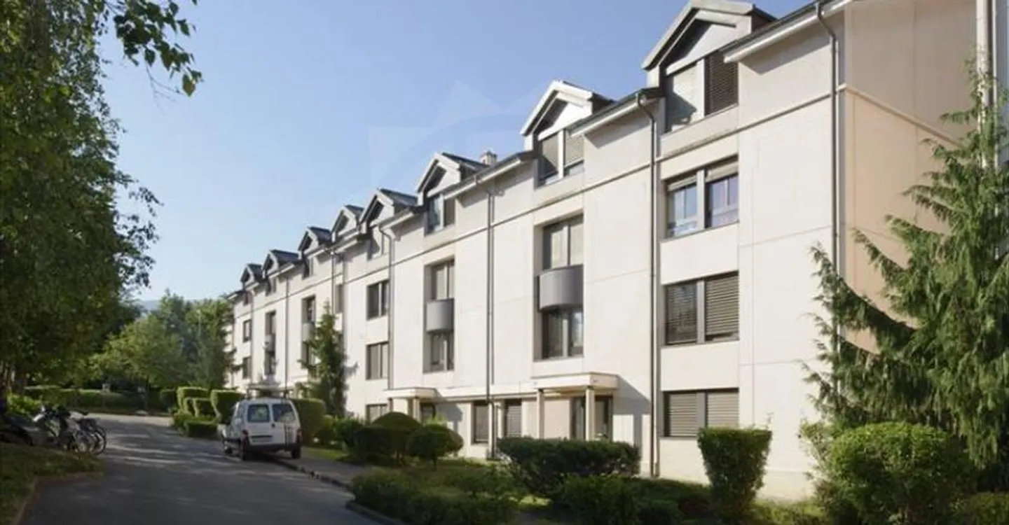 Parking - Carouge - Photo 1 of 4