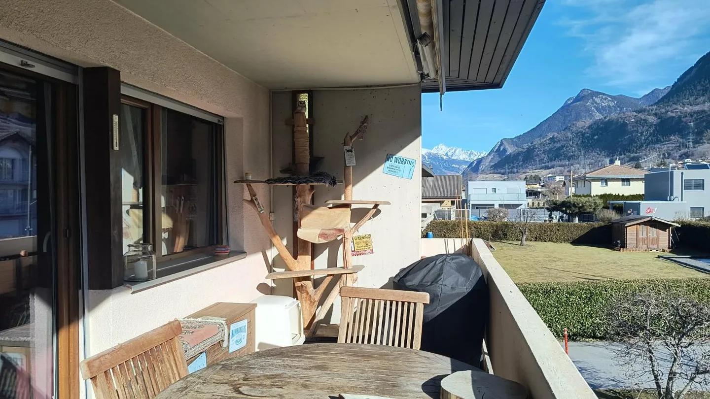 Bel appartement 4.5 pièces - Photo 8 sur 12