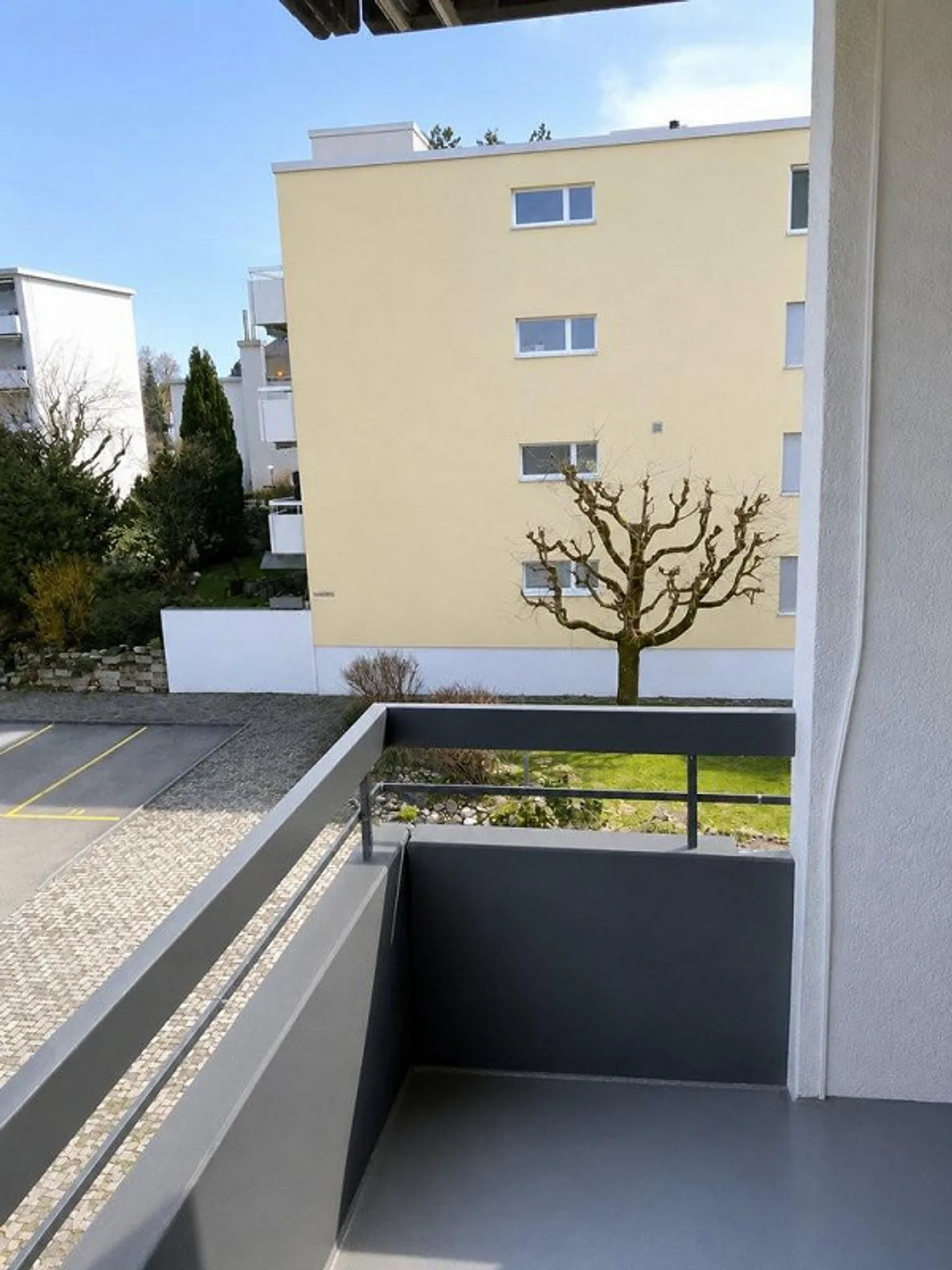 Quiet and cozy 3.5-room apartment in Volketswil - Photo 7 of 7