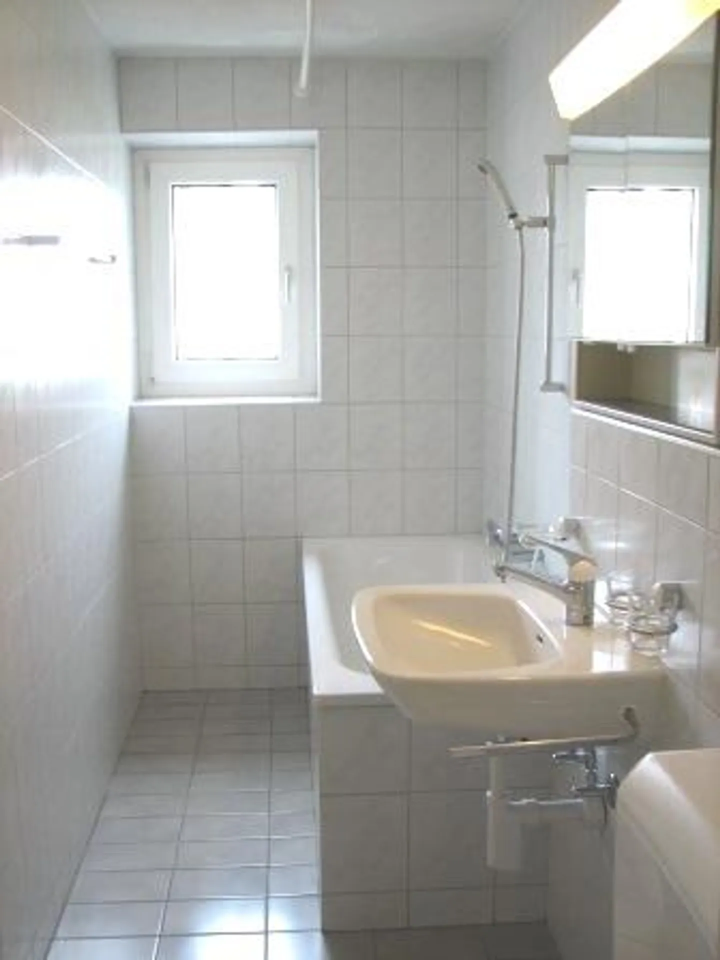 Bella appartamento in una proprietà ben curata - Foto 3 di 3