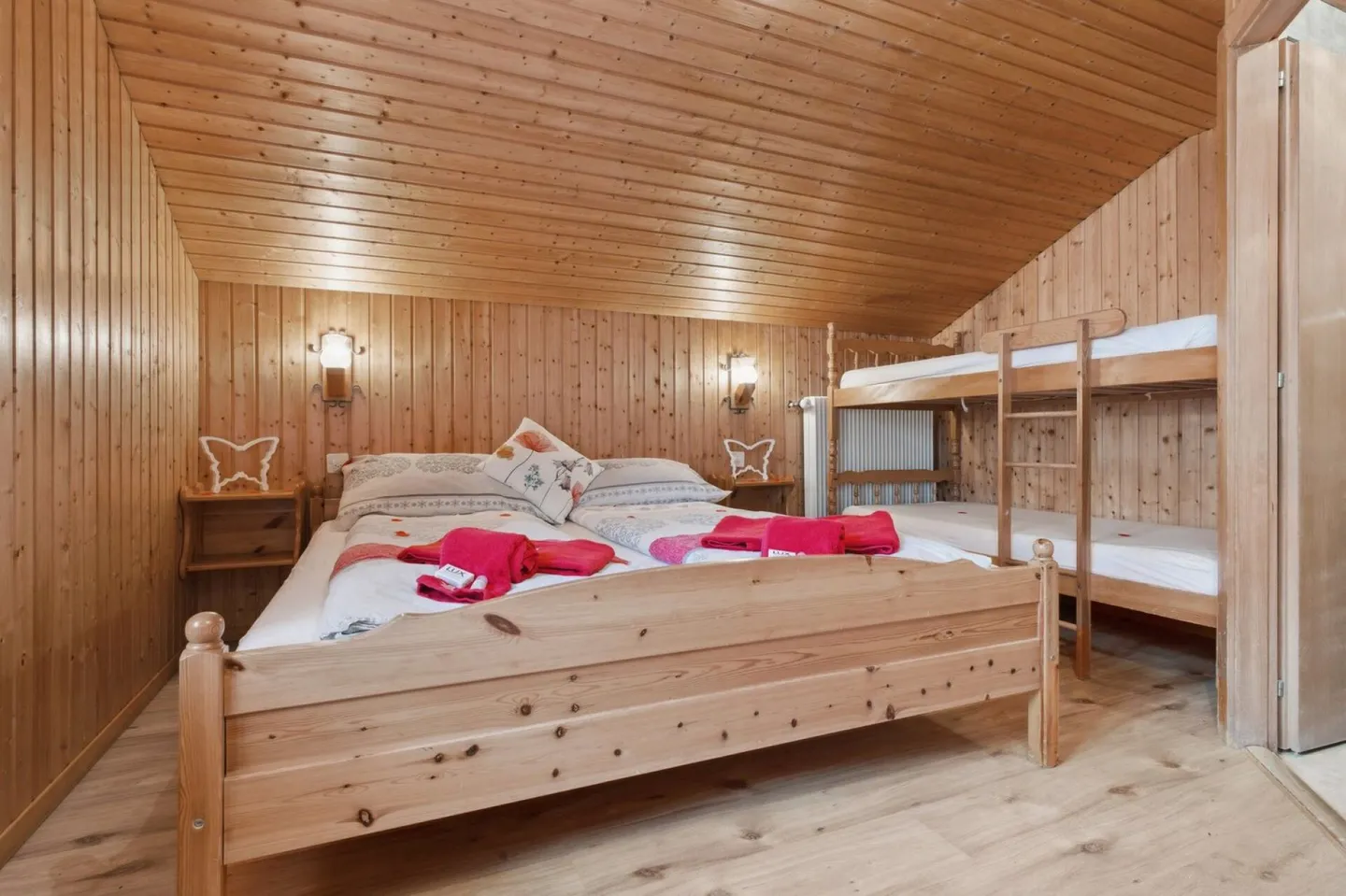 Hôtel-Restaurant Authentique avec Extension au Centre du Charmant Village de Nax - Photo 7 sur 13