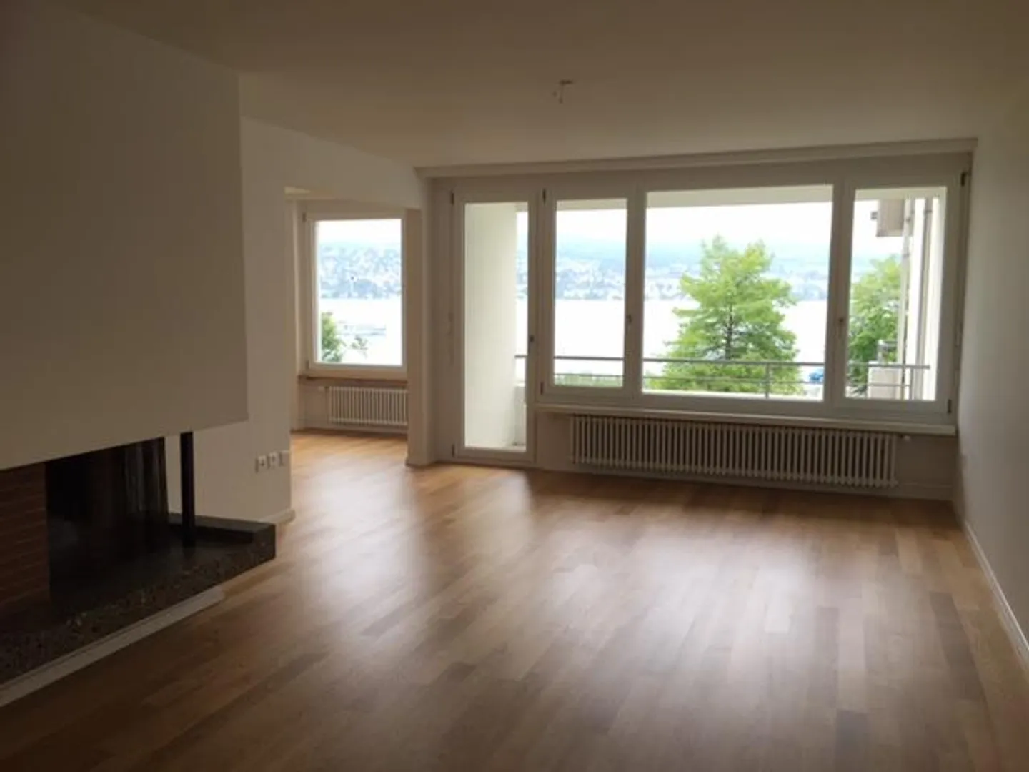 Appartement de 4,0 pièces avec une vue magnifique sur le lac de Zurich - Photo 3 sur 9