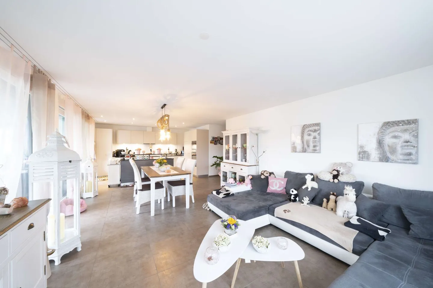 Moderne 5 ½-Zimmer-Wohnung im 1.OG mit viel Platz und Ruhe - nahe Langenthal - Foto 8 von 11