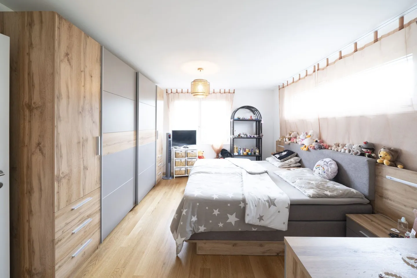 Moderne 5 ½-Zimmer-Wohnung im 1.OG mit viel Platz und Ruhe - nahe Langenthal - Foto 10 von 11