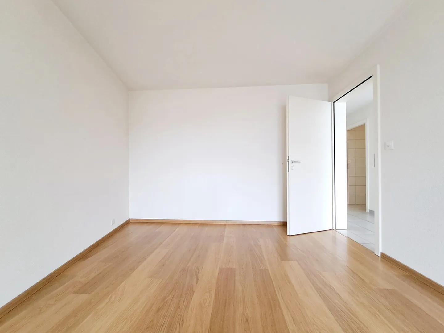 Appartement Charmant au Centre-Ville - Photo 5 sur 10