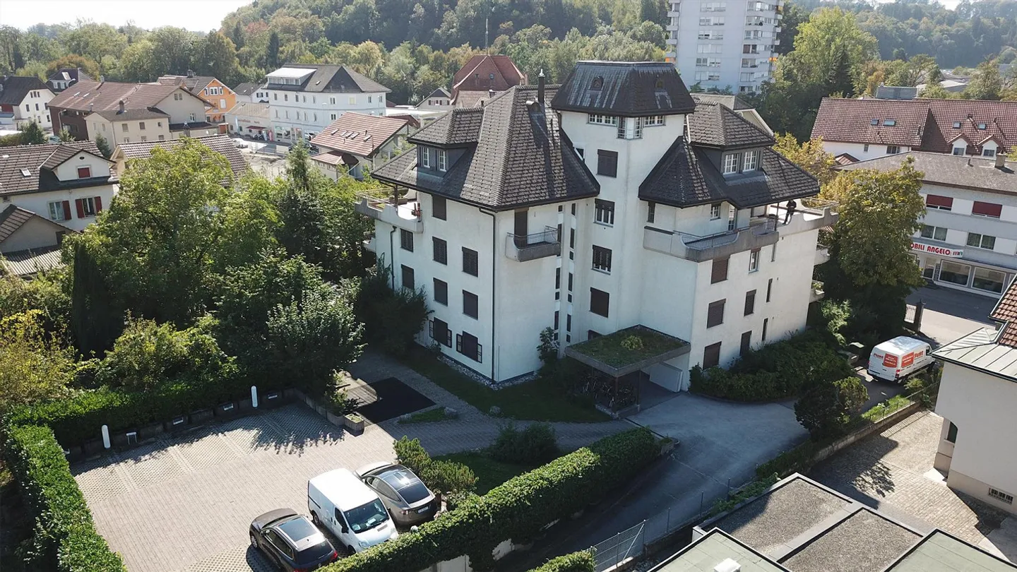 4 1/2 Room Corner Apartment - Photo 2 of 18