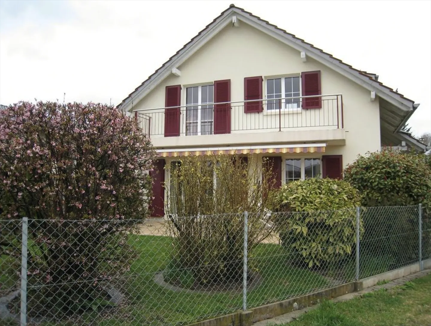 Casa indipendente in affitto? Crassier (VD), Svizzera - Foto 7 di 13