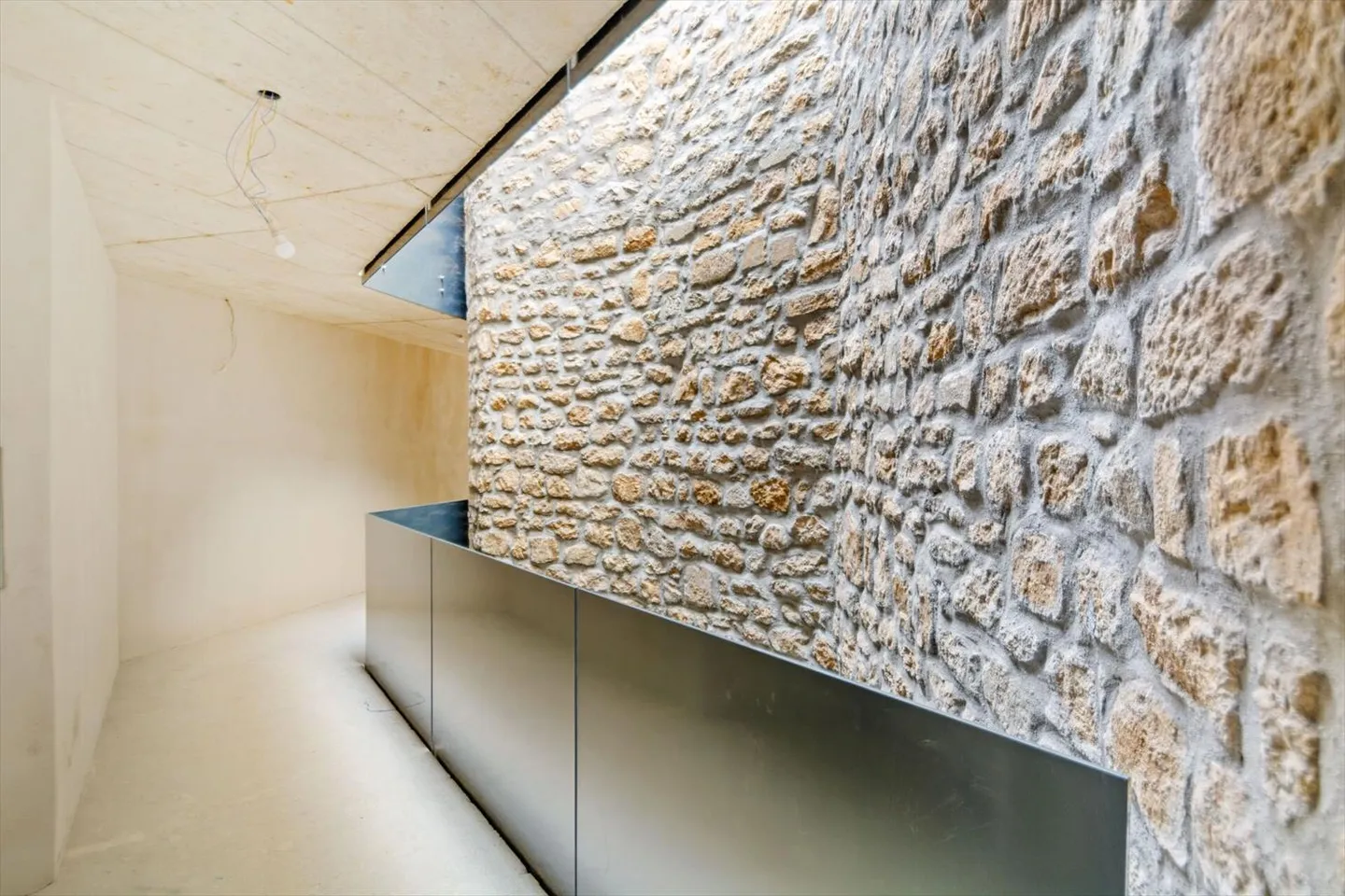 4.5 Room Apartment - Photo 4 of 7