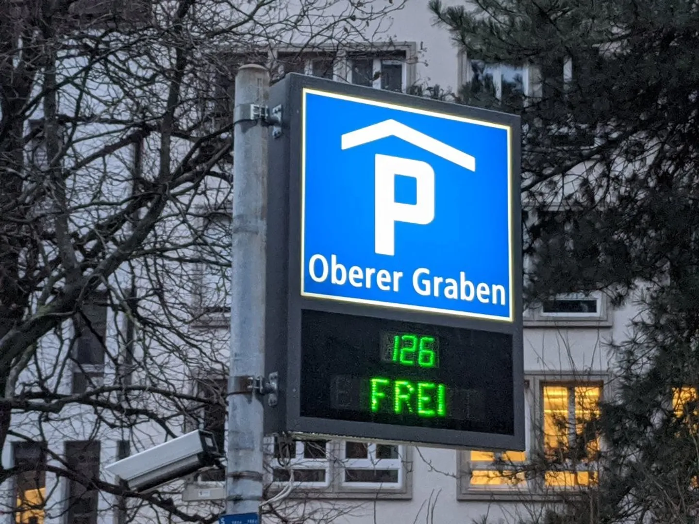 Parking Spaces in Central Location Parking Garage Oberer Graben - Photo 3 of 3