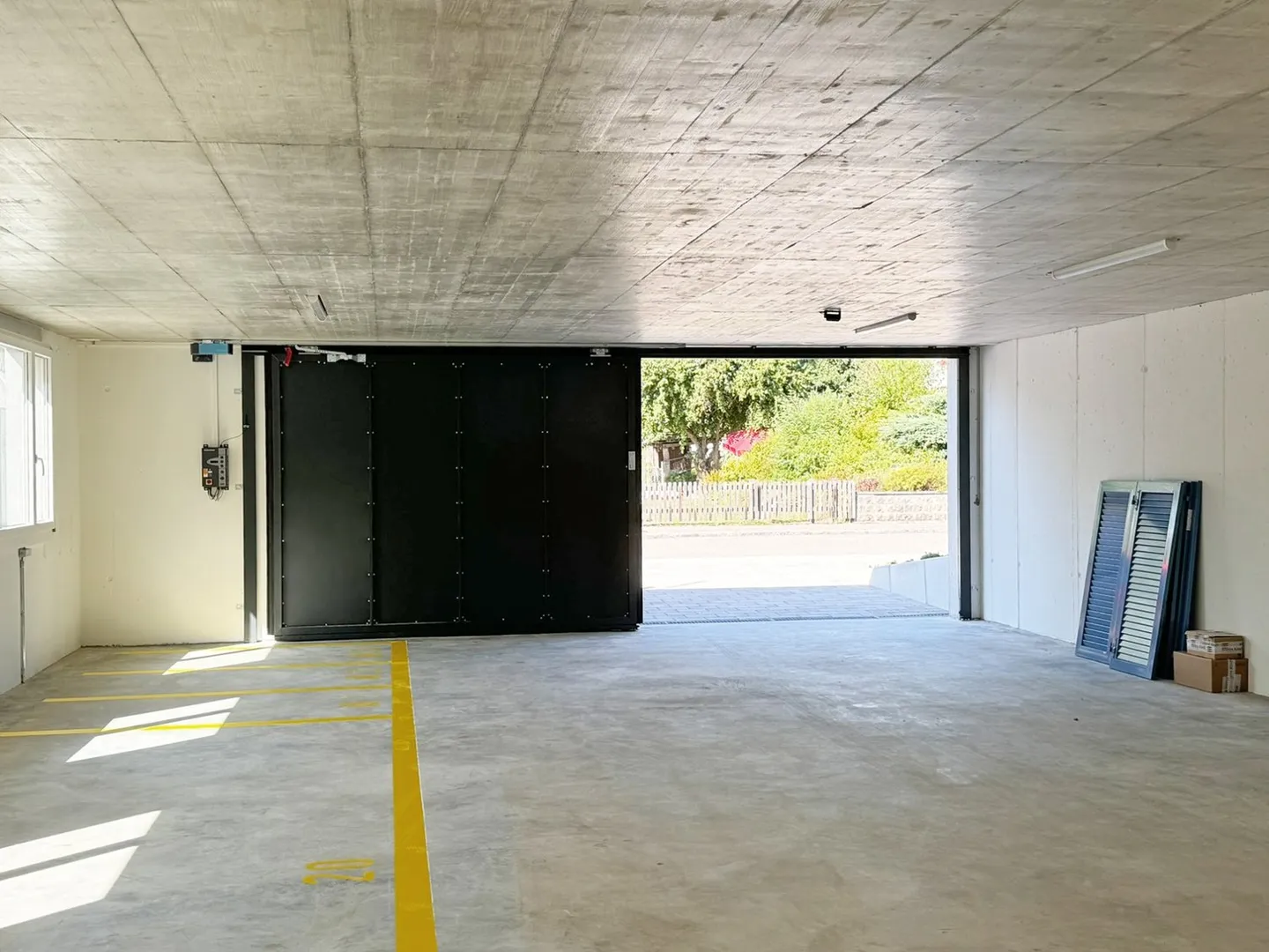 Parking spaces in new garage in Hochfelden - Photo 5 of 6