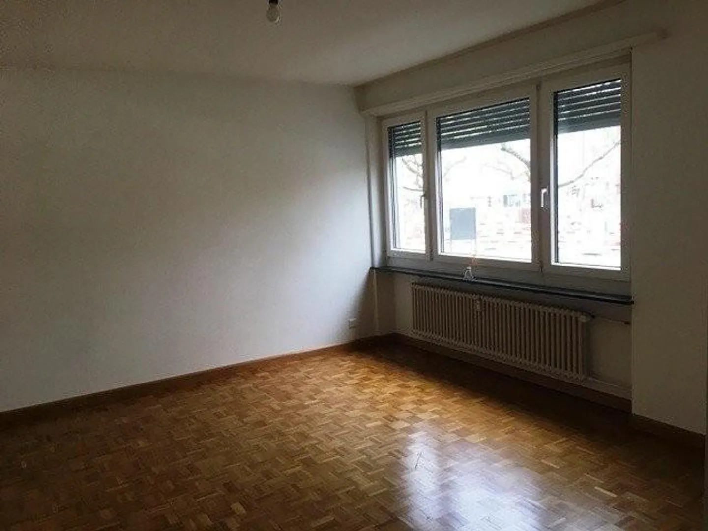 Helle Wohnung in Binningen - Foto 2 von 3