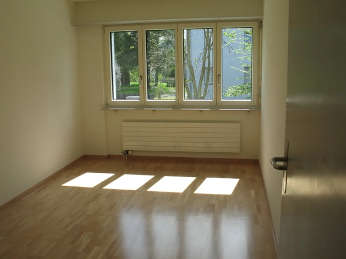 Appartement 4.5 pièces - Foto 6 von 9