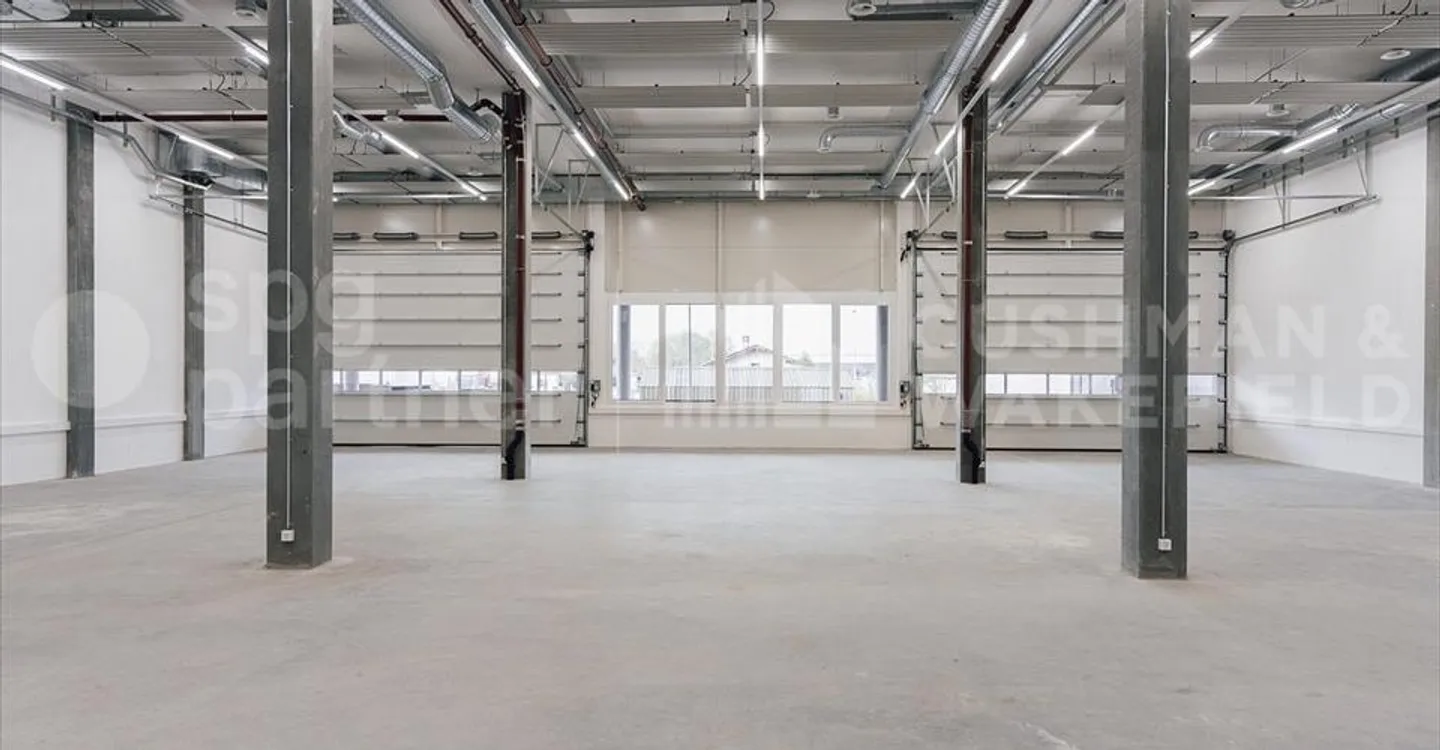 Immeuble mixte à louer - Photo 3 sur 13