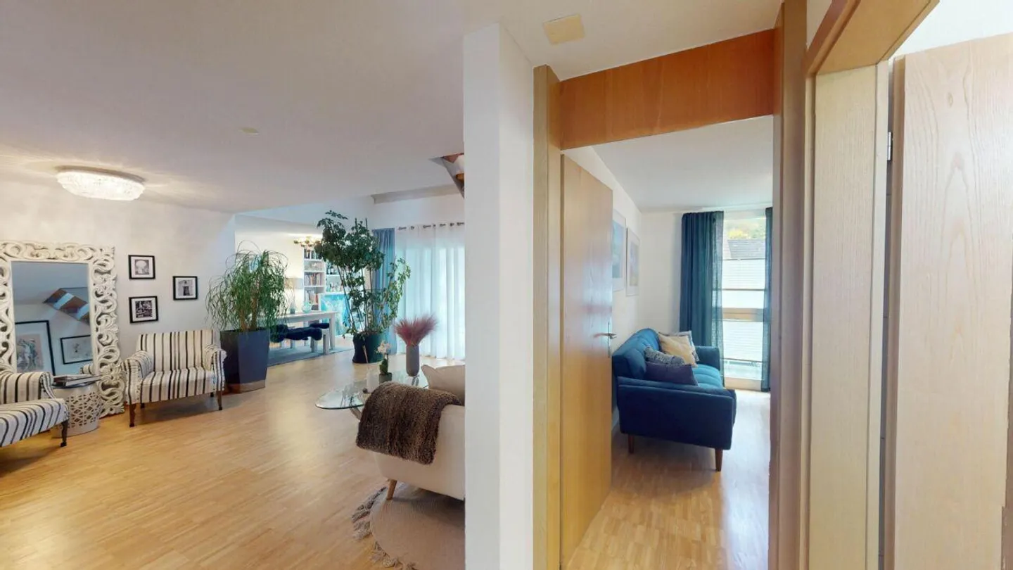 Zentrale und ruhige Dachmaisonettewohnung - Foto 2 von 17