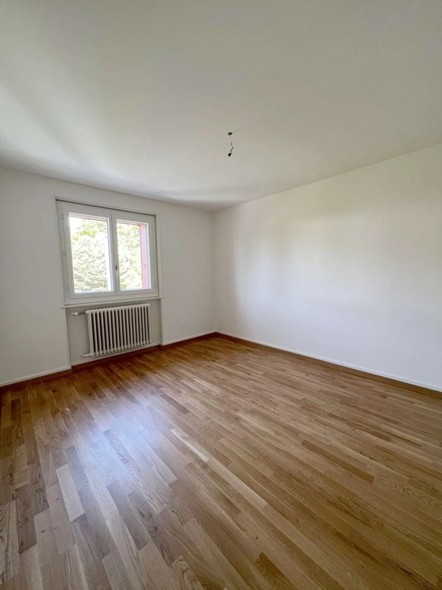 Beautiful apartment with mountain view in a quiet neighborhood. - Photo 4 of 8