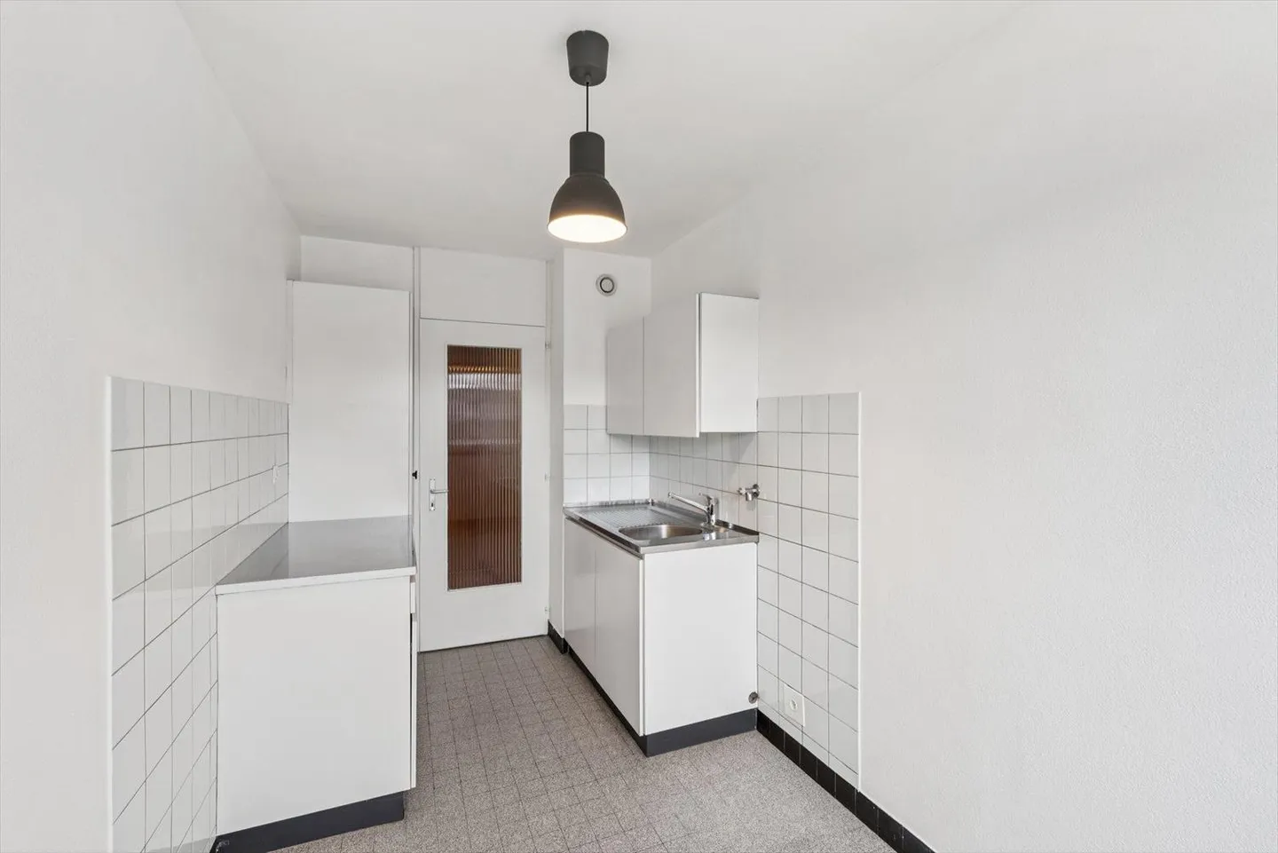 3 Room apartment - Photo 4 of 10