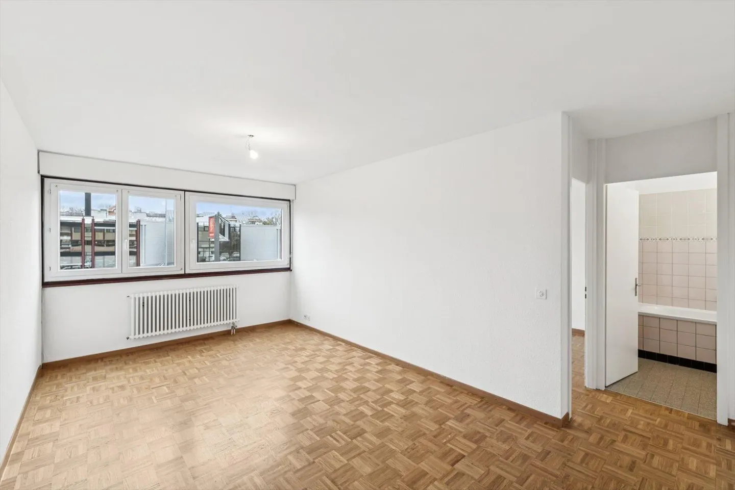 3 Room apartment - Photo 3 of 10