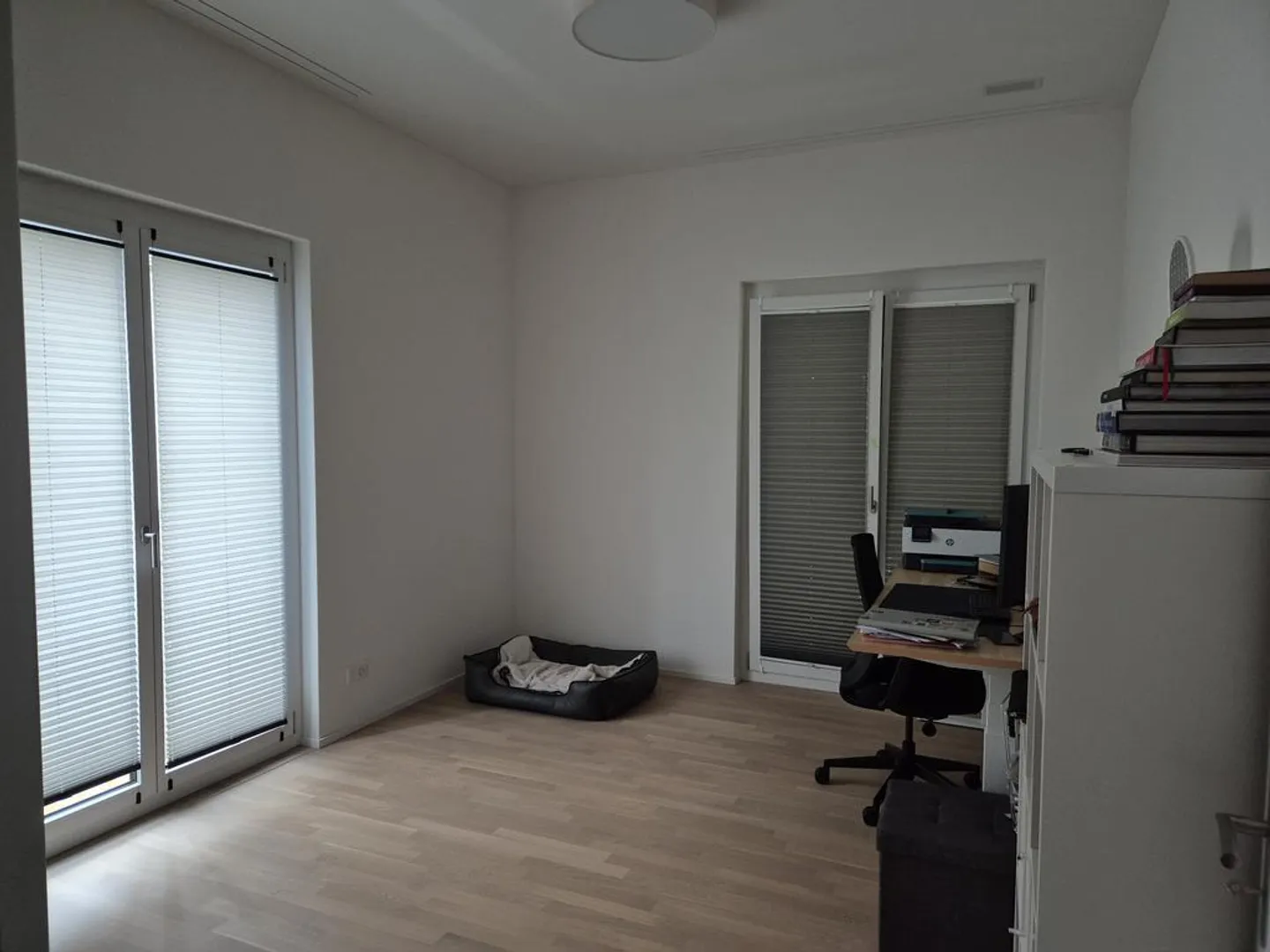 3.5-Zimmer-Wohnung mit Terrasse - modern & zentral - Foto 3 von 6