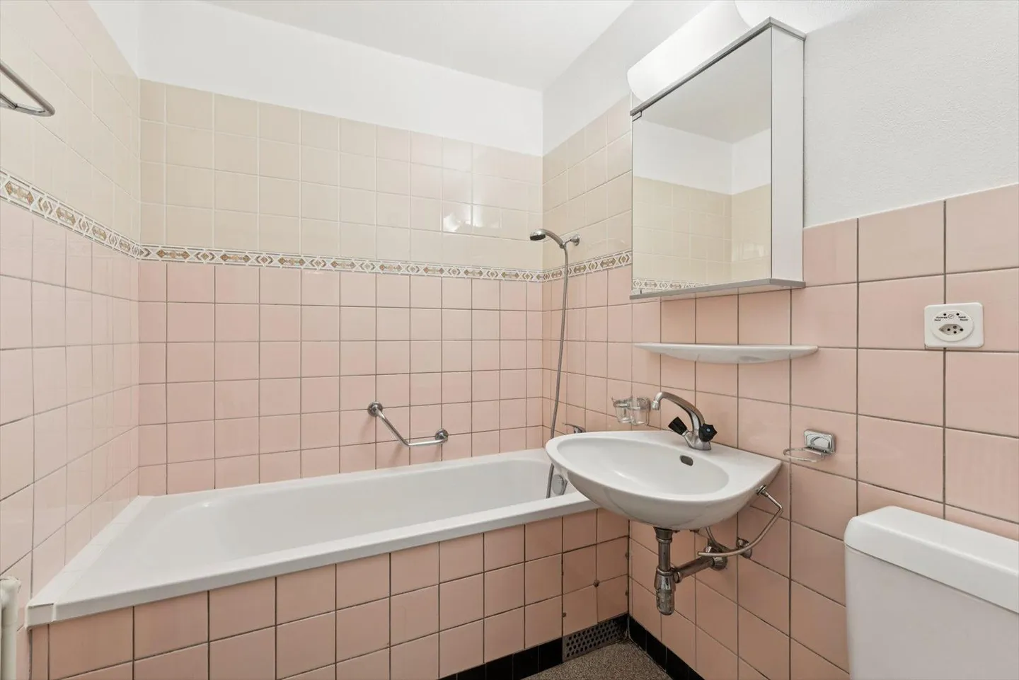 3 Room apartment - Photo 8 of 10