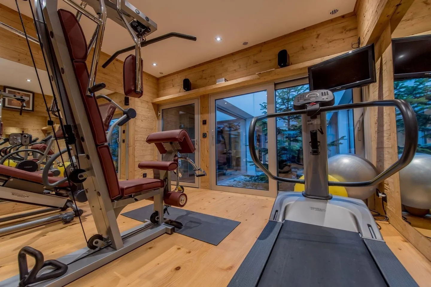 Außergewöhnliches Chalet – Ski In / Ski Out an der Rouge-Piste - Foto 6 von 8